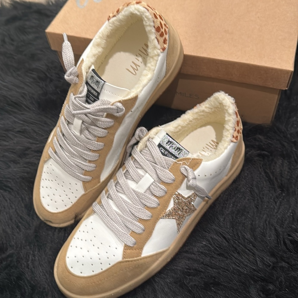 Miim Sneakers